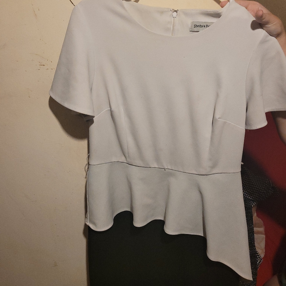 Dress - Picture 3 of 3